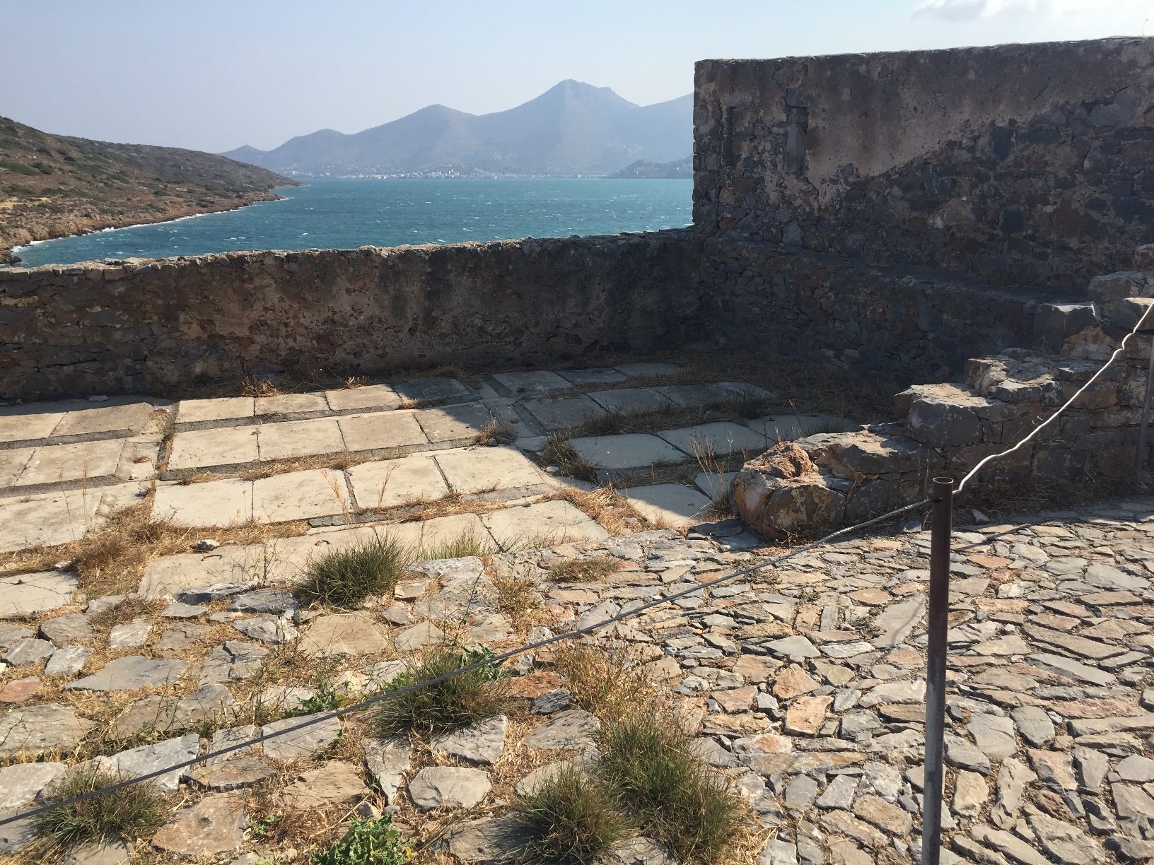 Spinalonga%20leper%20colony%2C%20Crete%20%28by%20Melania%20Stubos%29%20-%2015.JPG